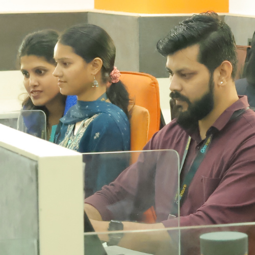 OneInsure advisory team at work